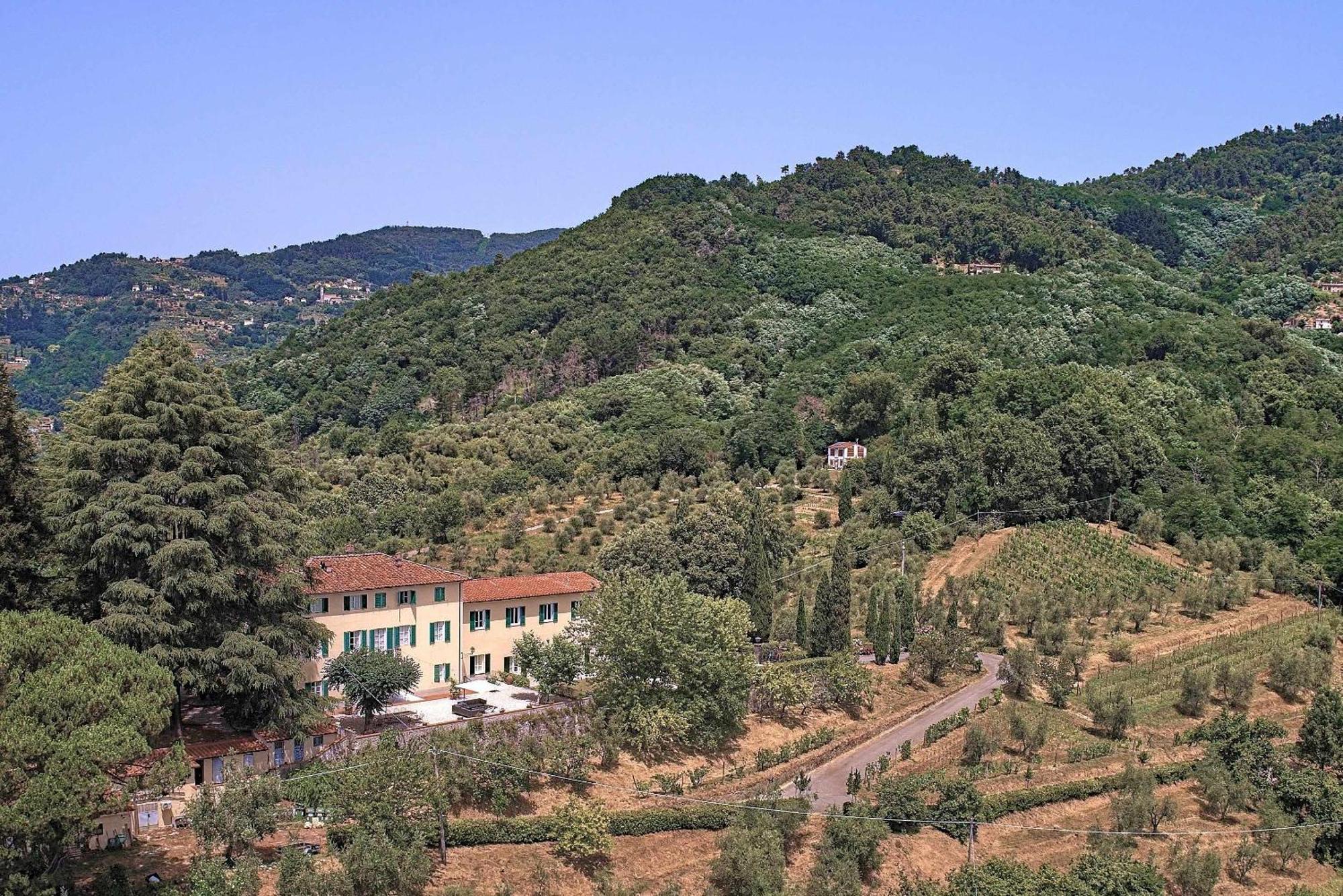 Tenuta Di Tramonte Boutique Hotel لوكا المظهر الخارجي الصورة